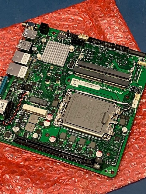 AXIOMTEK MANO561 Mini-ITX LGA1700 - FORTEC UK